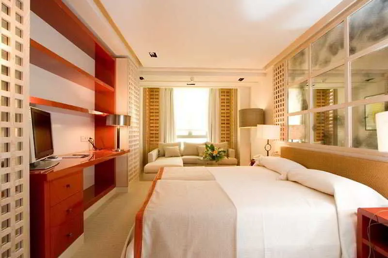 Hotel Mim Sotogrande Club Maritimo 5*,  Espanha