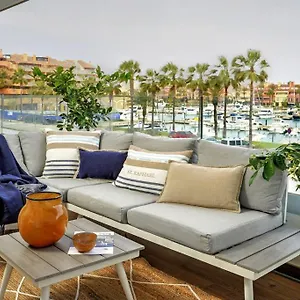 New & Modern - Marina, Apartamento